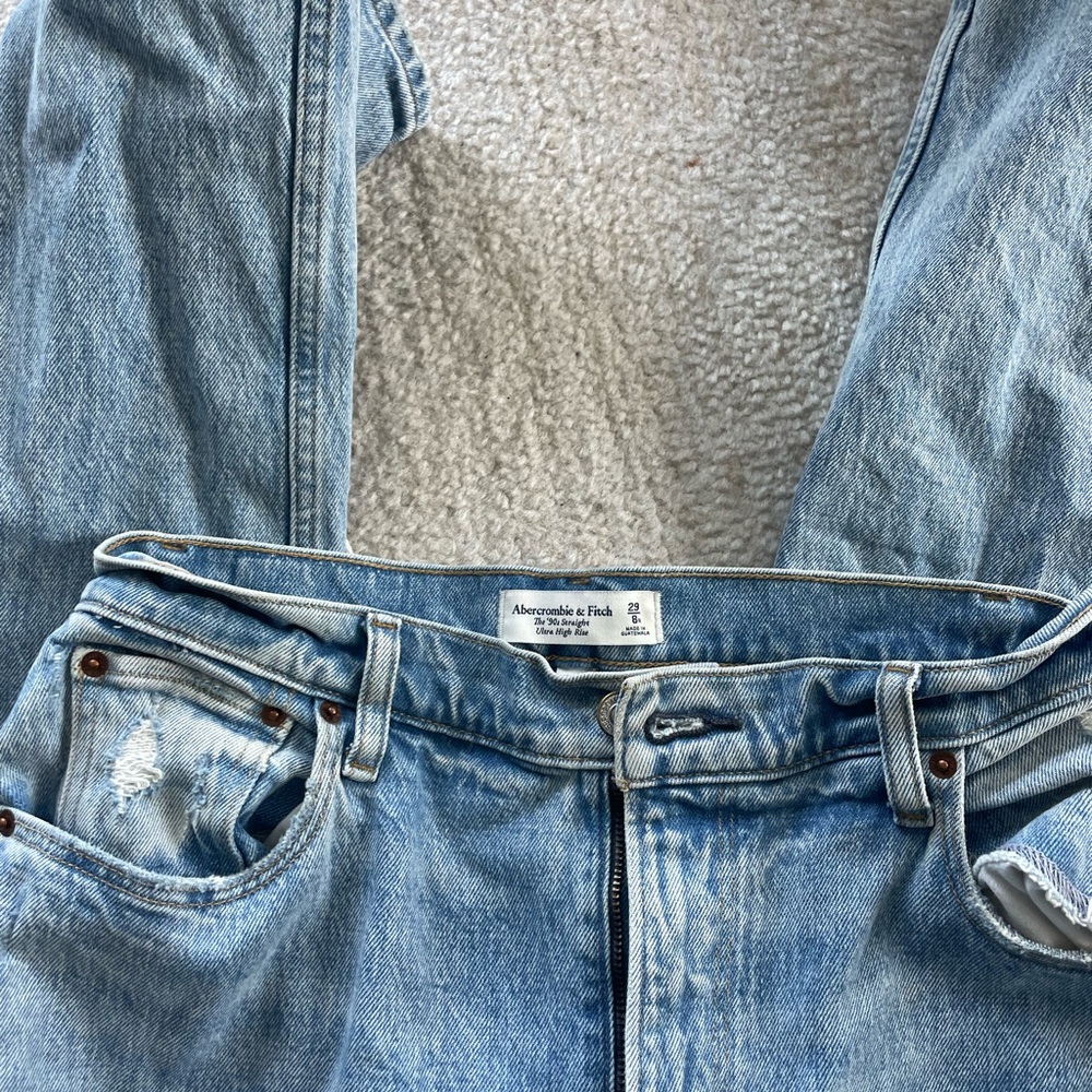 Abercrombie & Fitch Light Blue Straight Leg Jeans - Picture 2 of 3